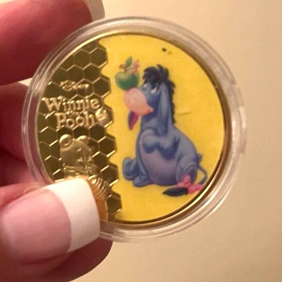 Winnie the Pooh Eeyore Commemorative Gold Coin - Picture 1 of 3